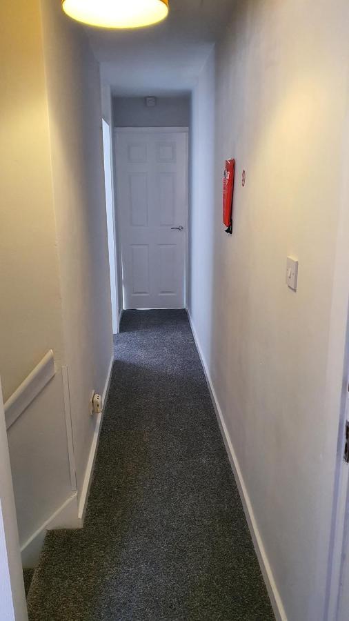 Contractors, City Centre, Parking, 3 Double Rooms, Netflix, Cosy! Coventry Eksteriør bilde