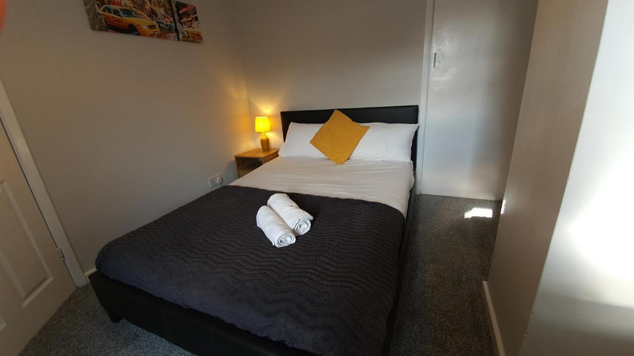 Contractors, City Centre, Parking, 3 Double Rooms, Netflix, Cosy! Coventry Eksteriør bilde